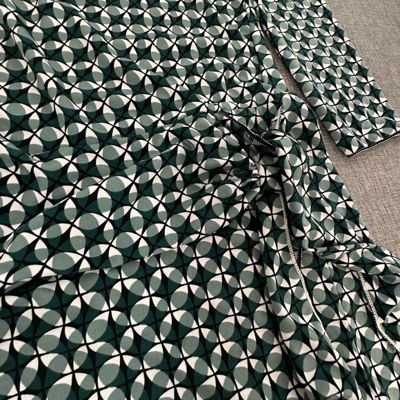 Max Studio Dress Wrap Side‎ Tye Small Stretch Green White Geometric Print - Picture 6 of 13